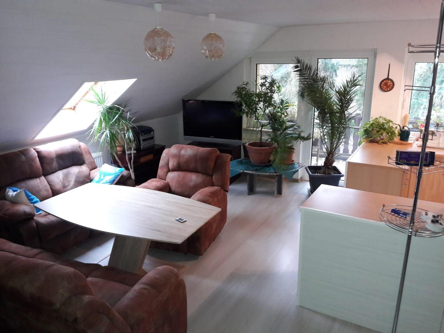 Wohnzimmer DG-Wohnung