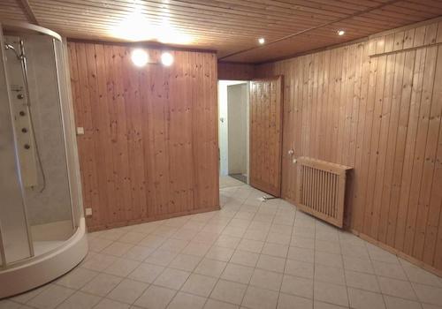 Saunaraum mit Dusche Keller