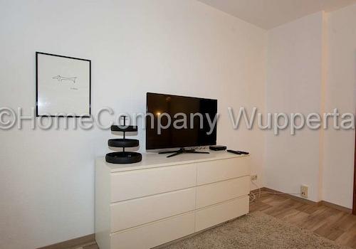 Flachbild-TV