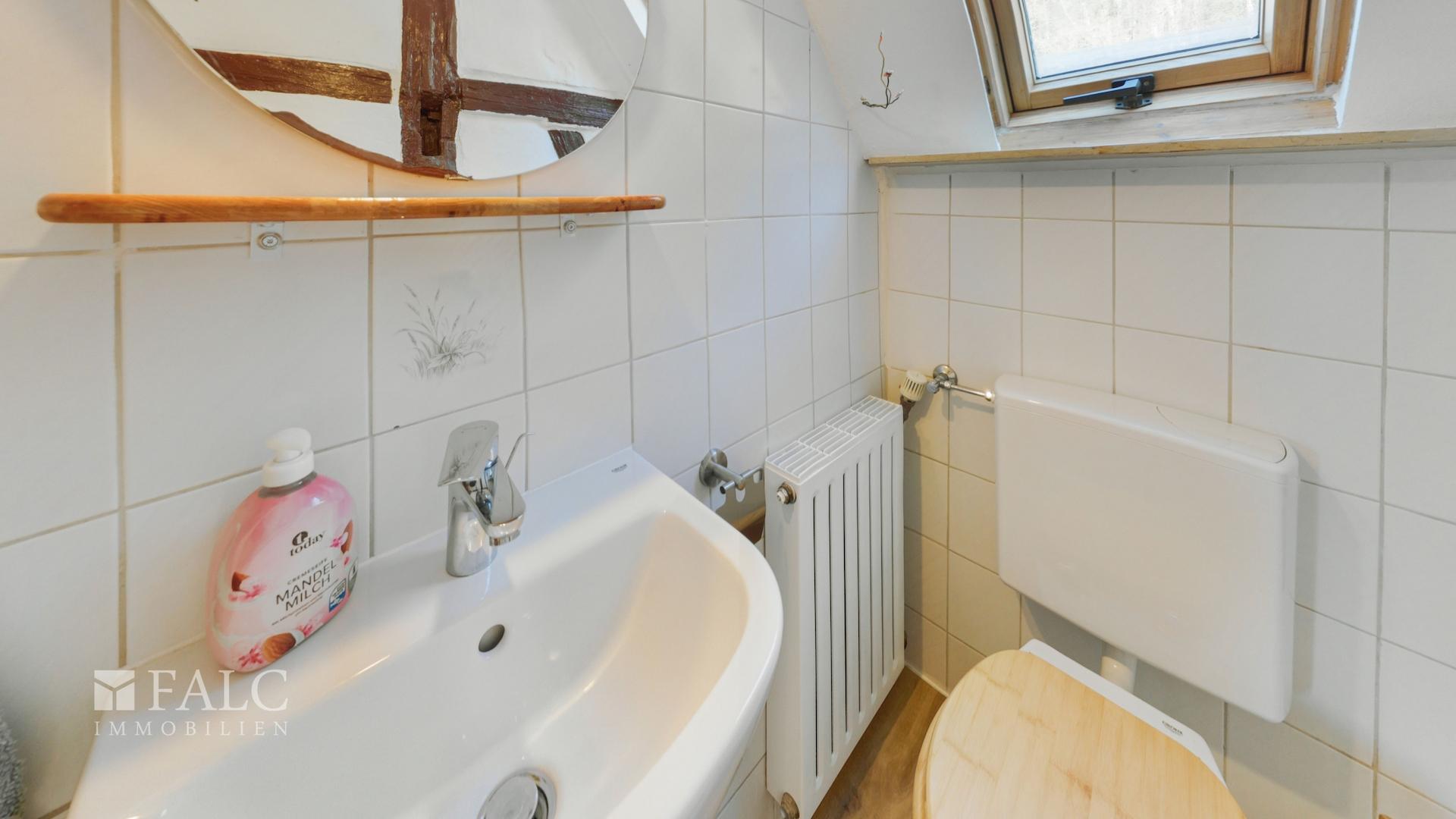 DG WC
