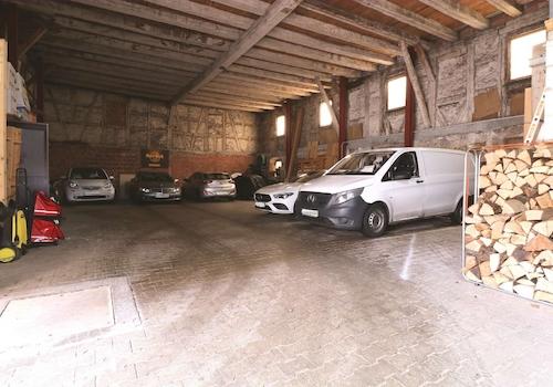 Garage ehem. Reithalle