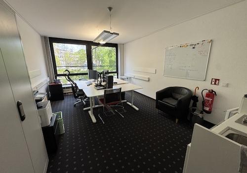 Blick ins Büro