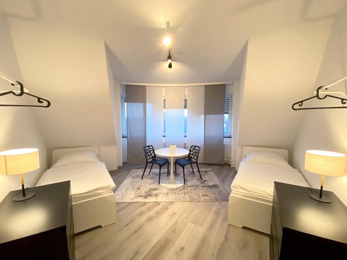 Zimmer Monteure