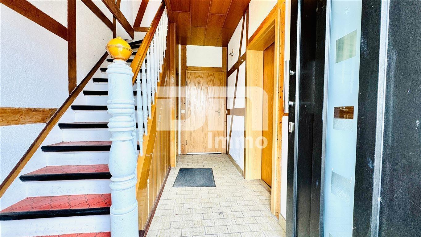 Haus 2 EG Haupteingang / Treppenaufgang