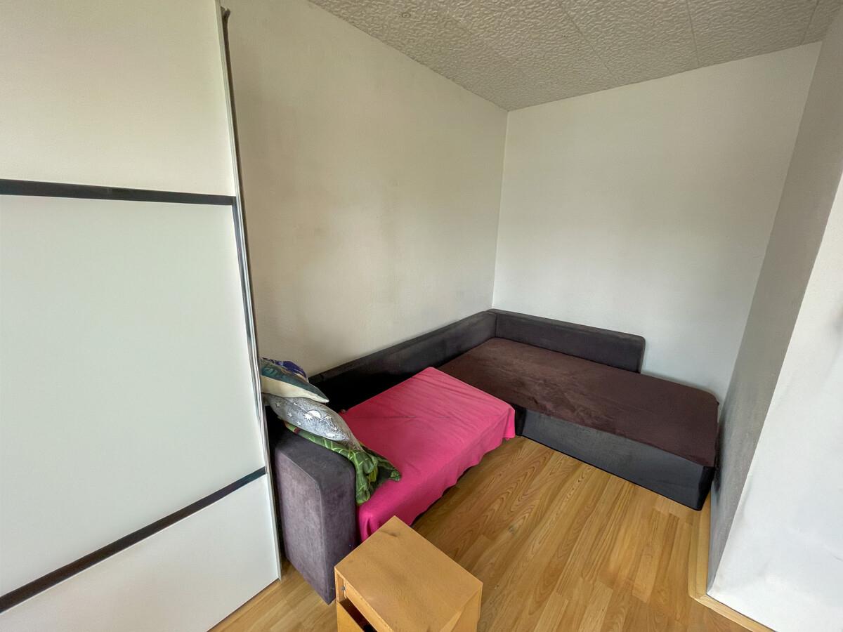 Wohn/Schlafzimmer