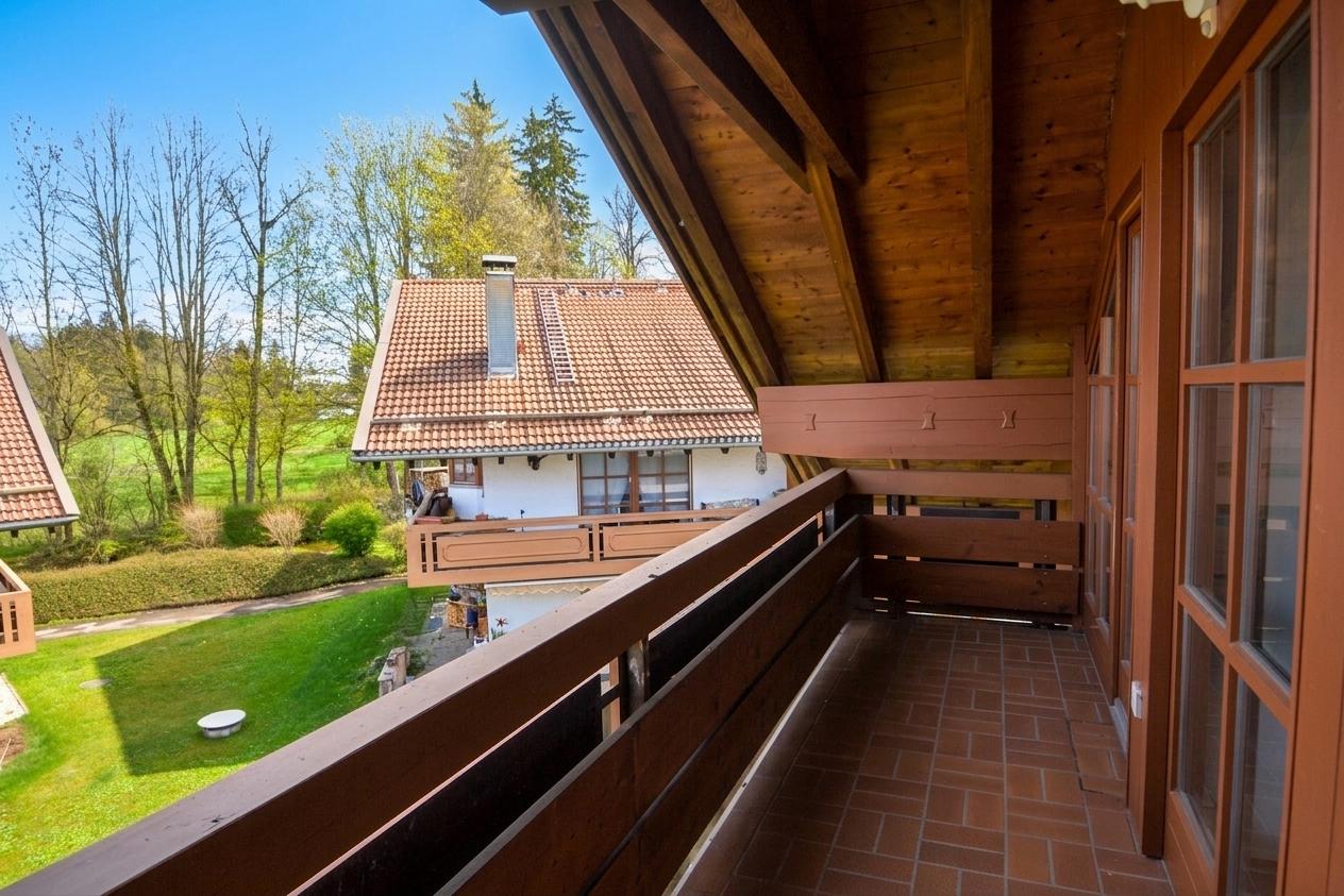 Überdachter Balkon im Dachgeschoss