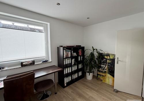 Kinderzimmer/Büro