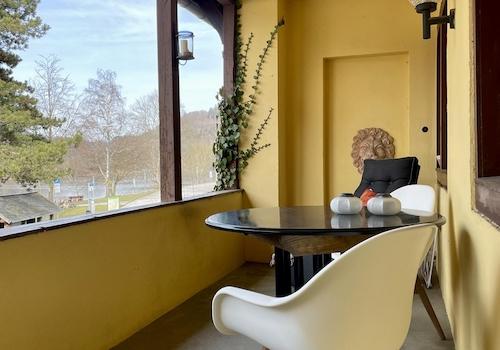 Balkon vorne mit Seeblick