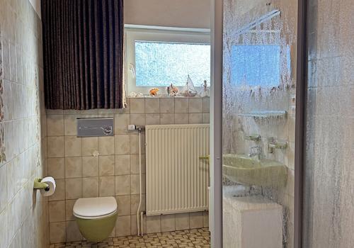 1. Duschbad im Erdgeschoss!