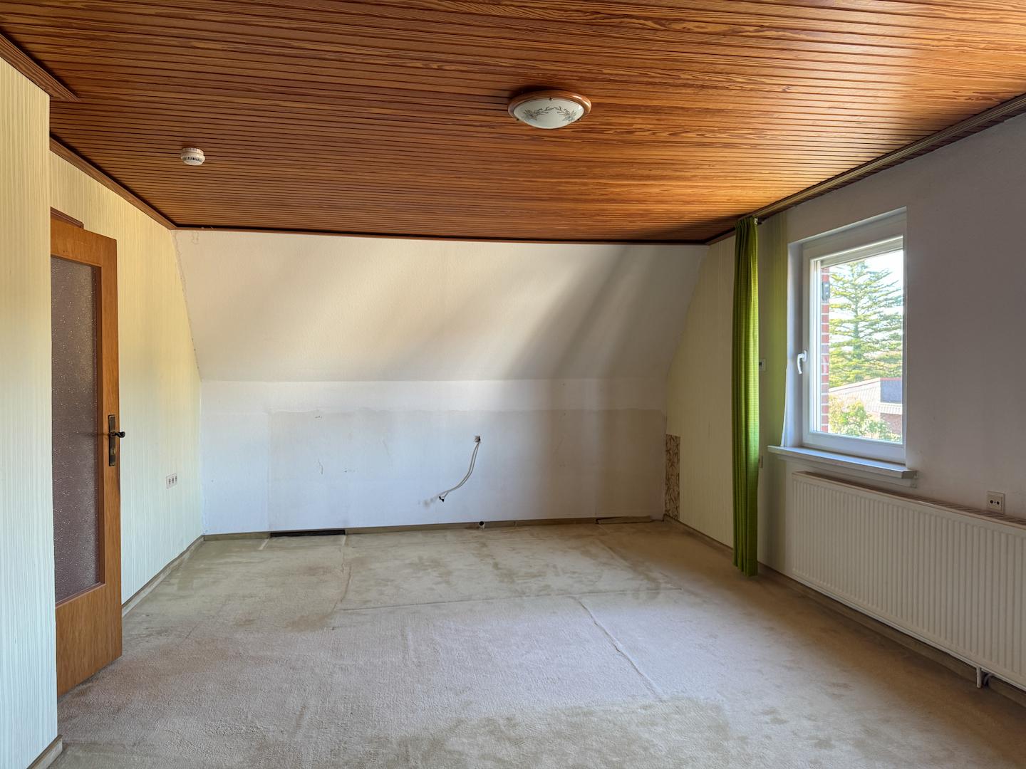 2 geräumige Zimmer für Eltern