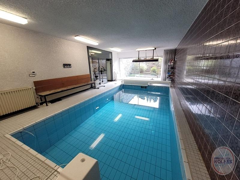 Schwimmbad
