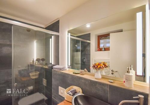Badezimmer in der Einliegerwohnung 