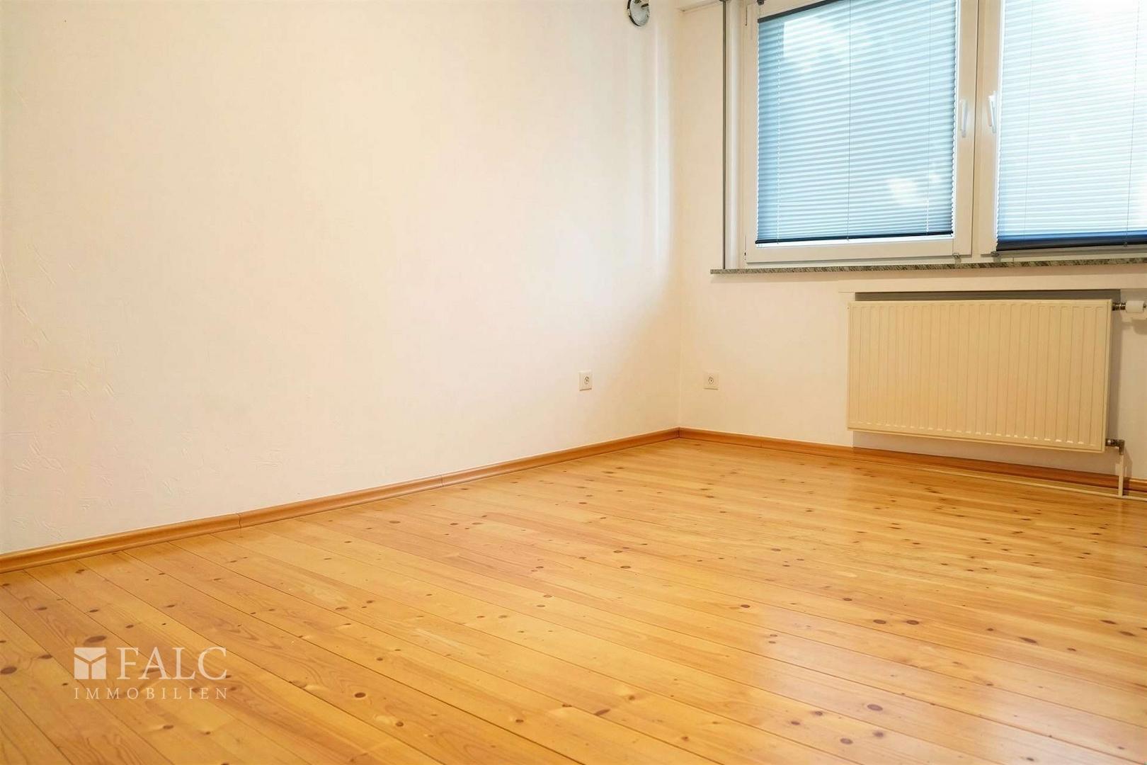 Arbeitszimmer EG
