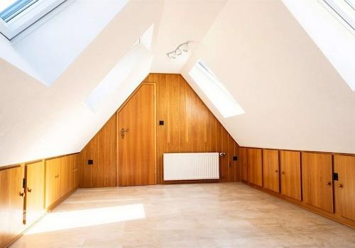 Dachzimmer 