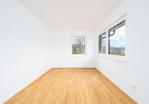 Kinderzimmer / Gast  Büro 2