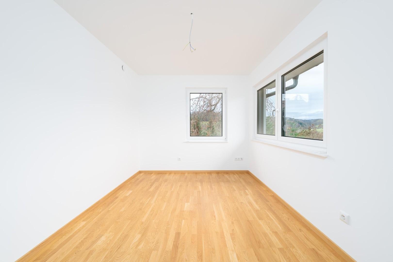 Kinderzimmer / Gast  Büro 2