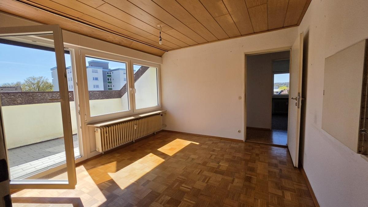 Wohn-/Essbereich mit vorgelagerter Dachterrasse