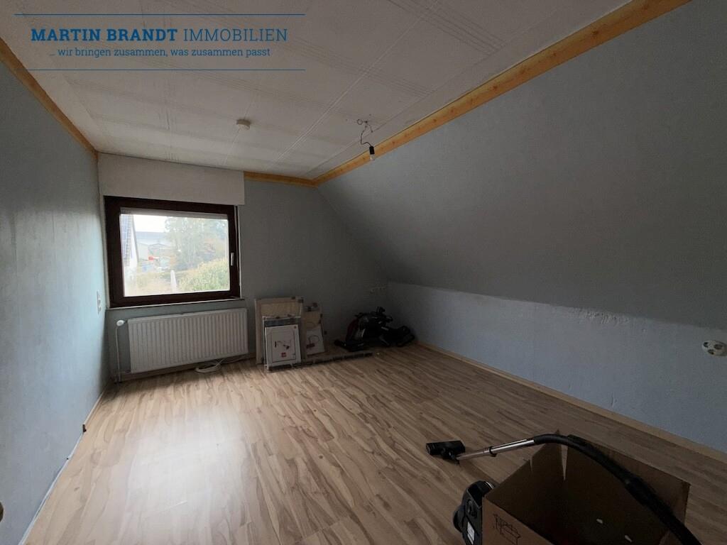 Schlafzimmer DG