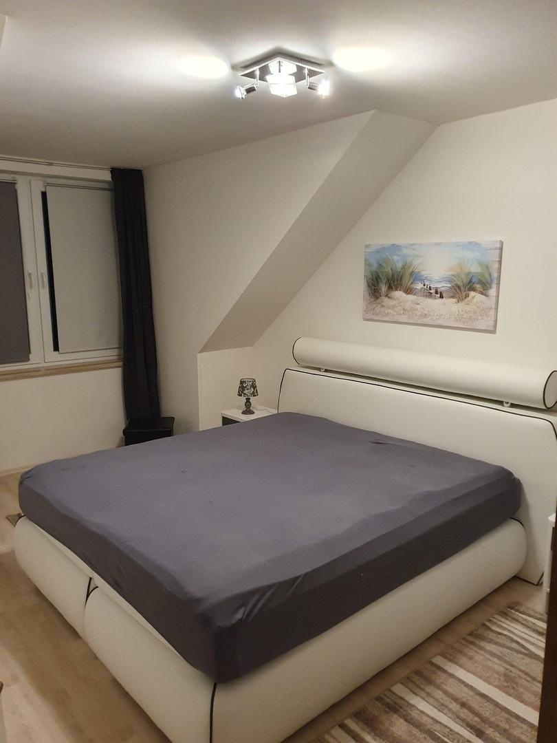 Schlafzimmer 2