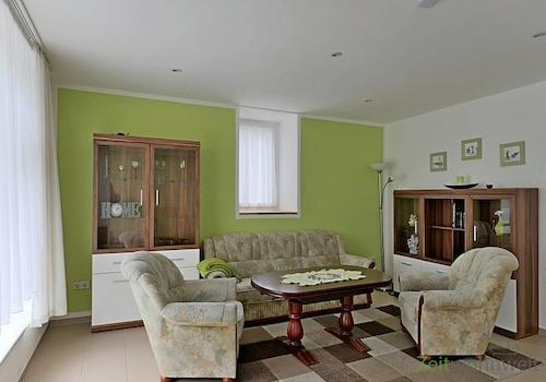 geschmackvolles Wohnzimmer