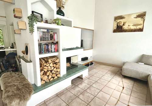 Offener Wohnbereich OG mit Holzkamin