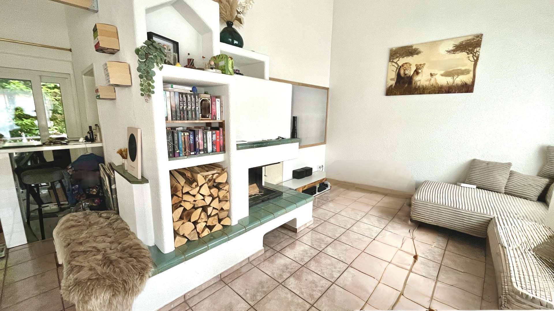 Offener Wohnbereich OG mit Holzkamin