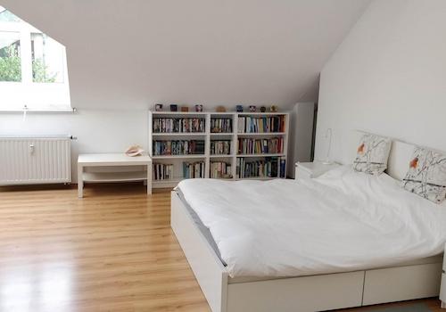Zimmer 1 (Einheit 8)
