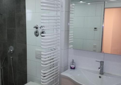 Bad mit Dusche