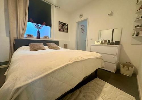 Schlafzimmer (EG)