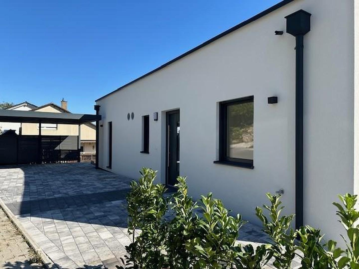 Hof Carport