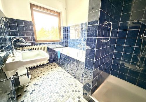 Badezimmer EG