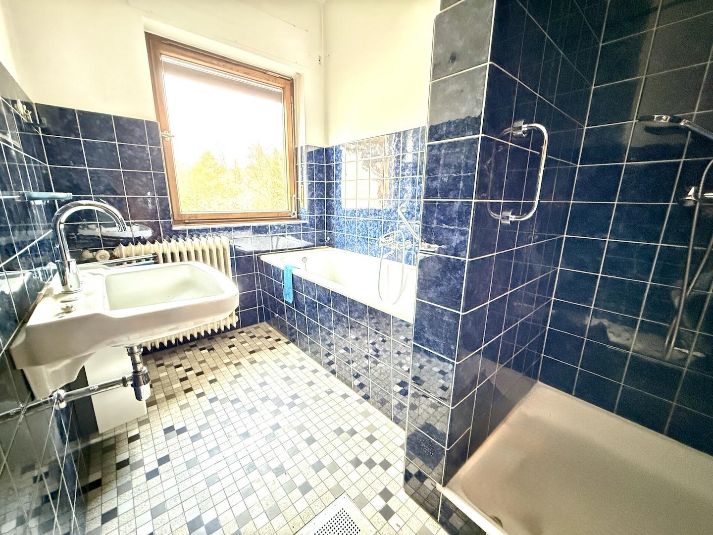 Badezimmer EG