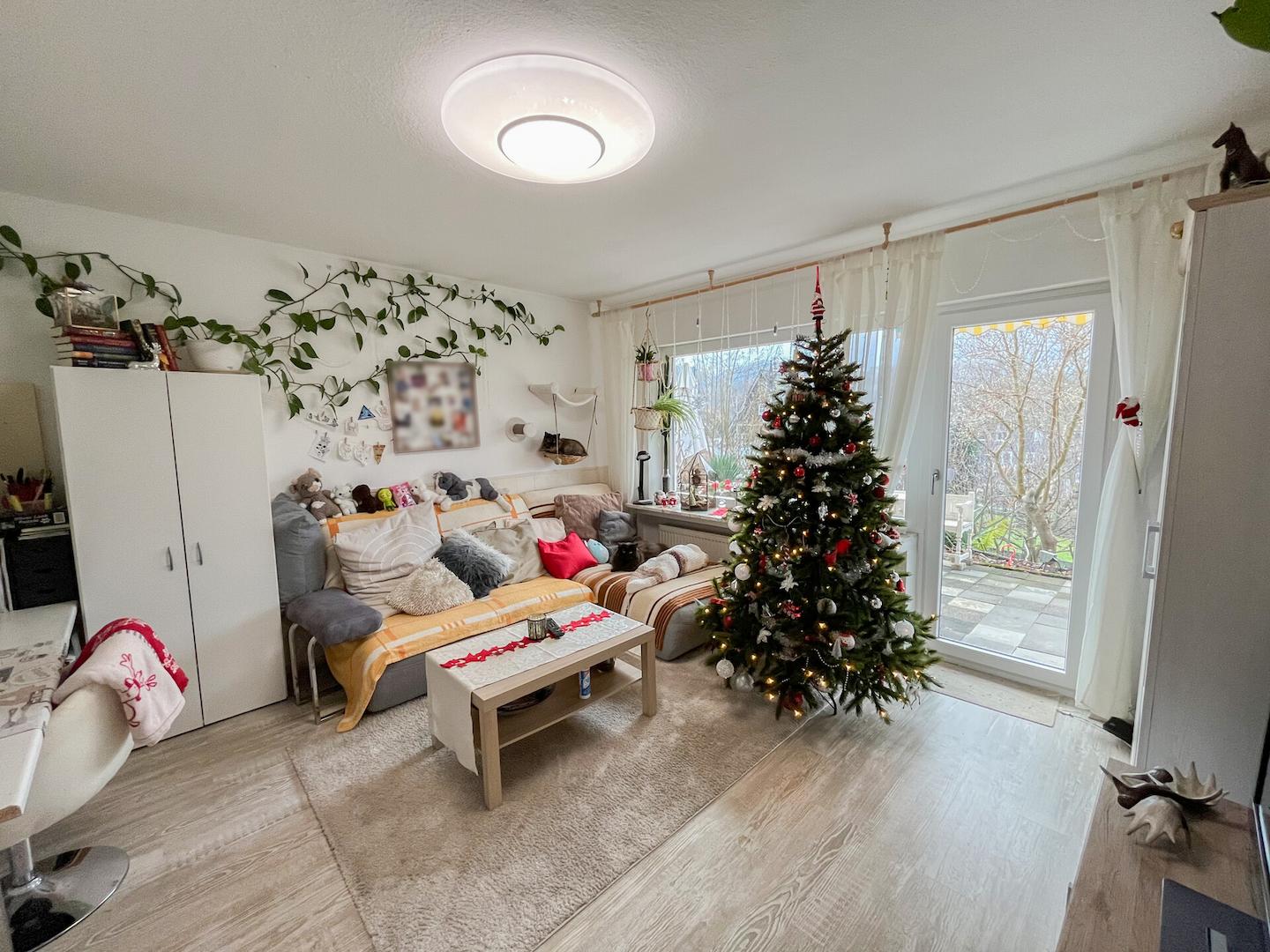 Wohnzimmer UG