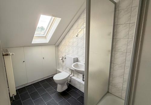 24 Badezimmer W2 DG