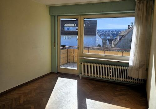 Zimmer und Balkon OG