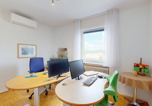 Arbeitszimmer