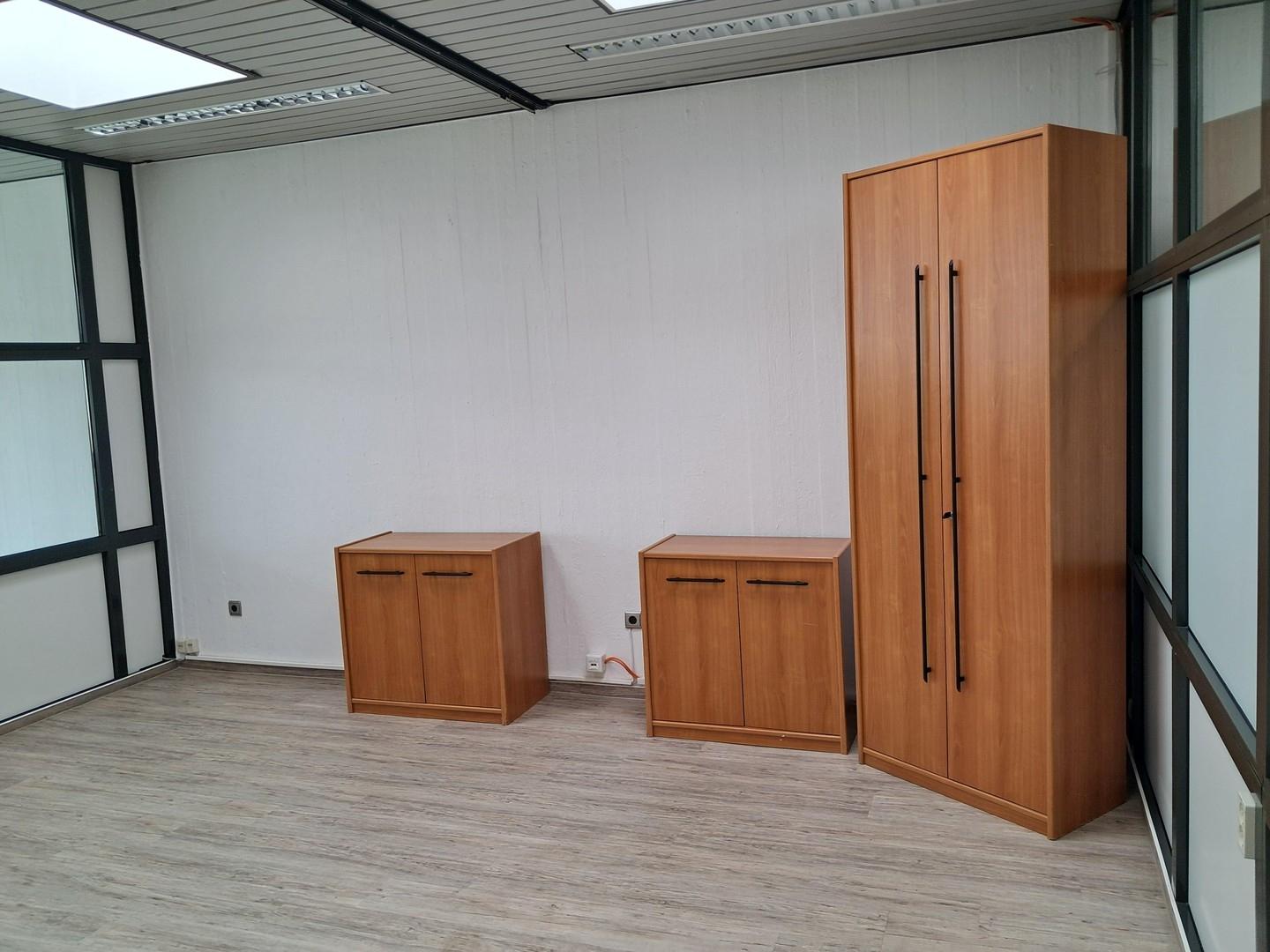 Zwischenbüro 23