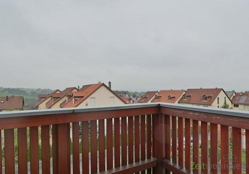 Balkonausblick bei Regenwetter