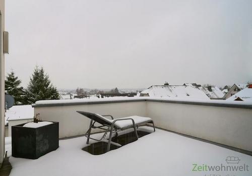 Dachbalkon im Winter