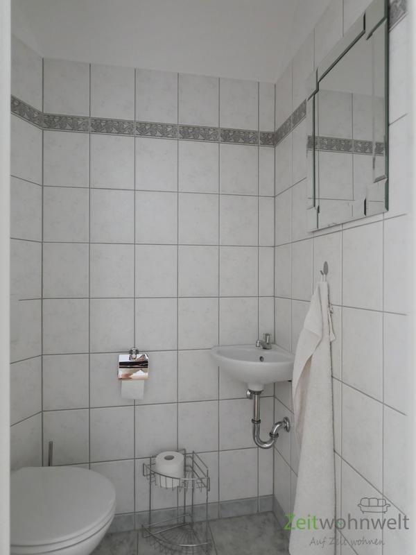 separates Gäste-WC