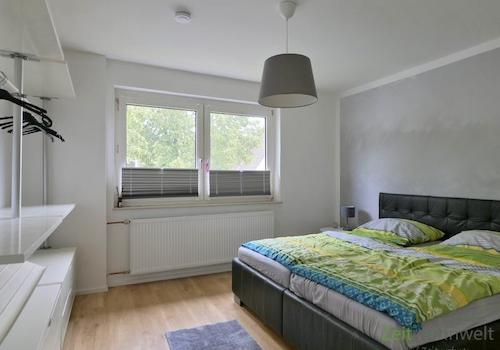 Blick ins Schlafzimmer