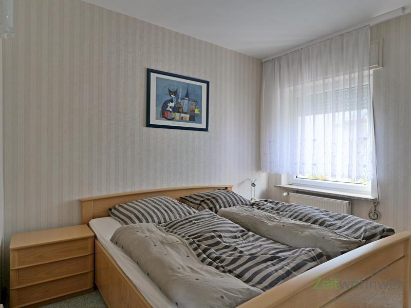 Doppelbett im Schlafzimmer