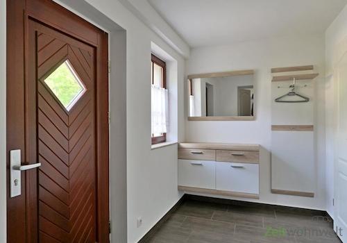 Eingang und Garderobe