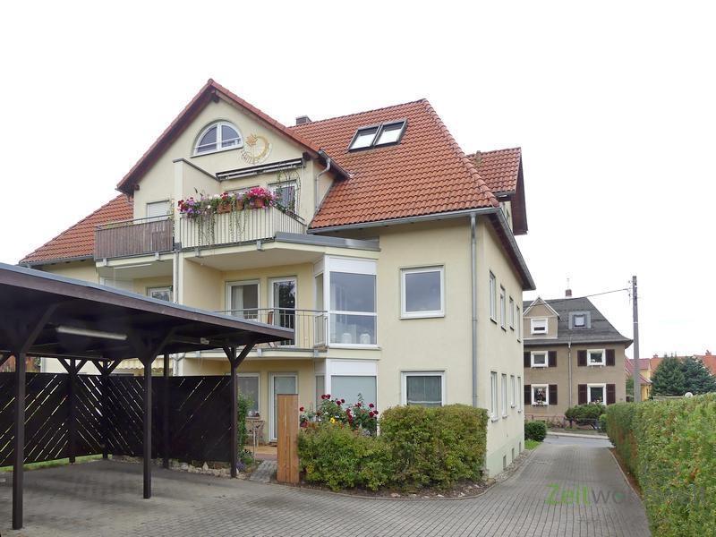 Außenansicht vom Carport