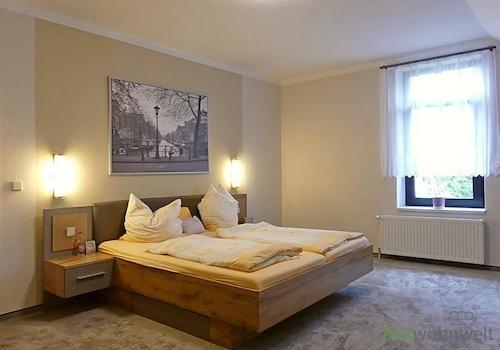 großes Schlafzimmer