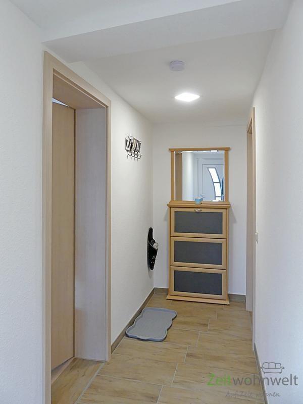 Eingangsflur mit Garderobe