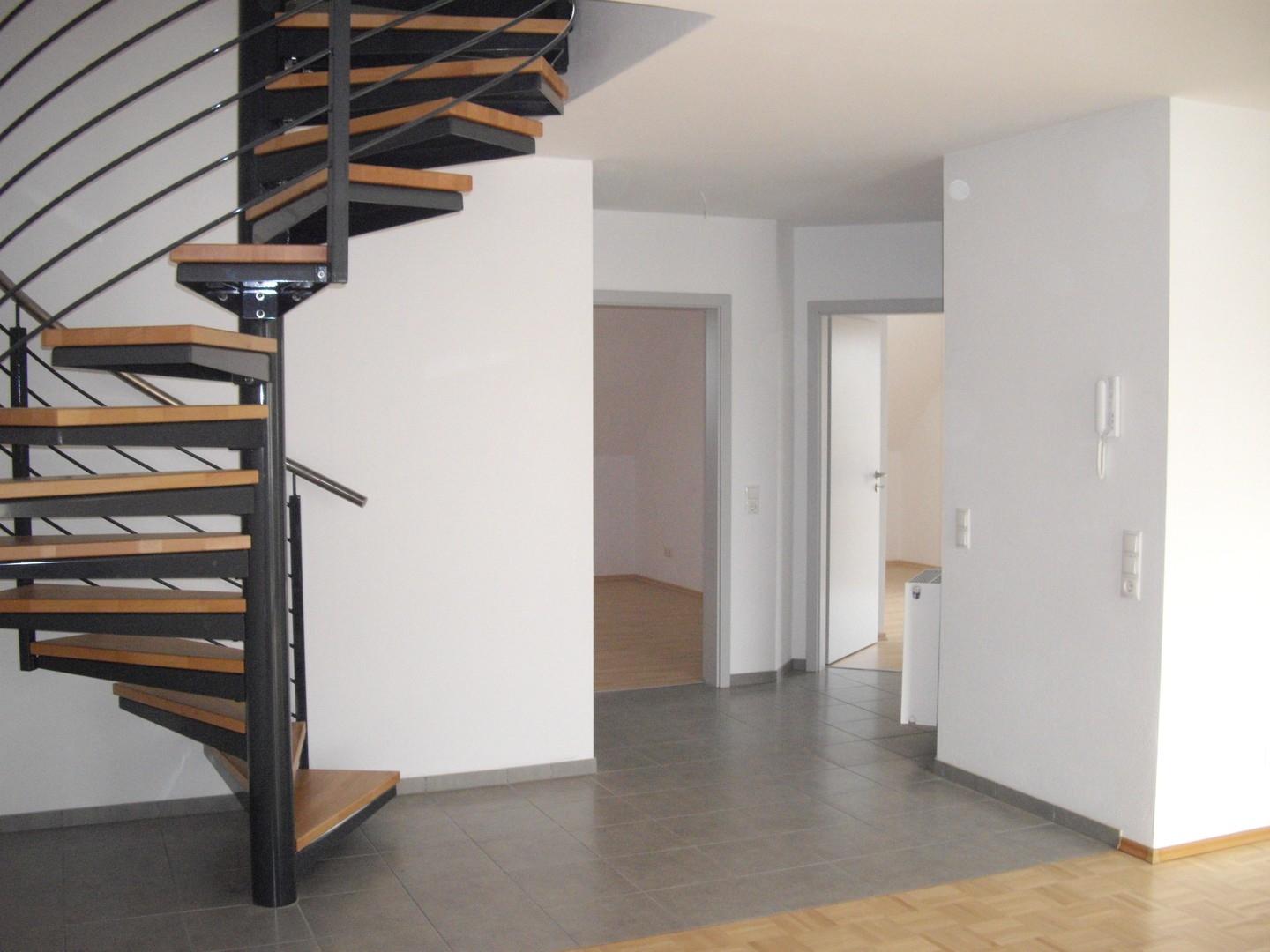 Diele/Wendeltreppe zum Studio