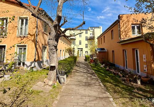 Zugang.Friedrich-Engels-Str.