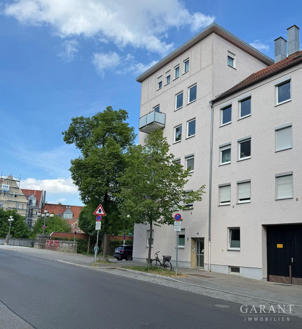 Seitenansicht des Wohnhauses (Seite 1)
