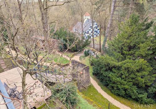Garten Weg zum Haus 2